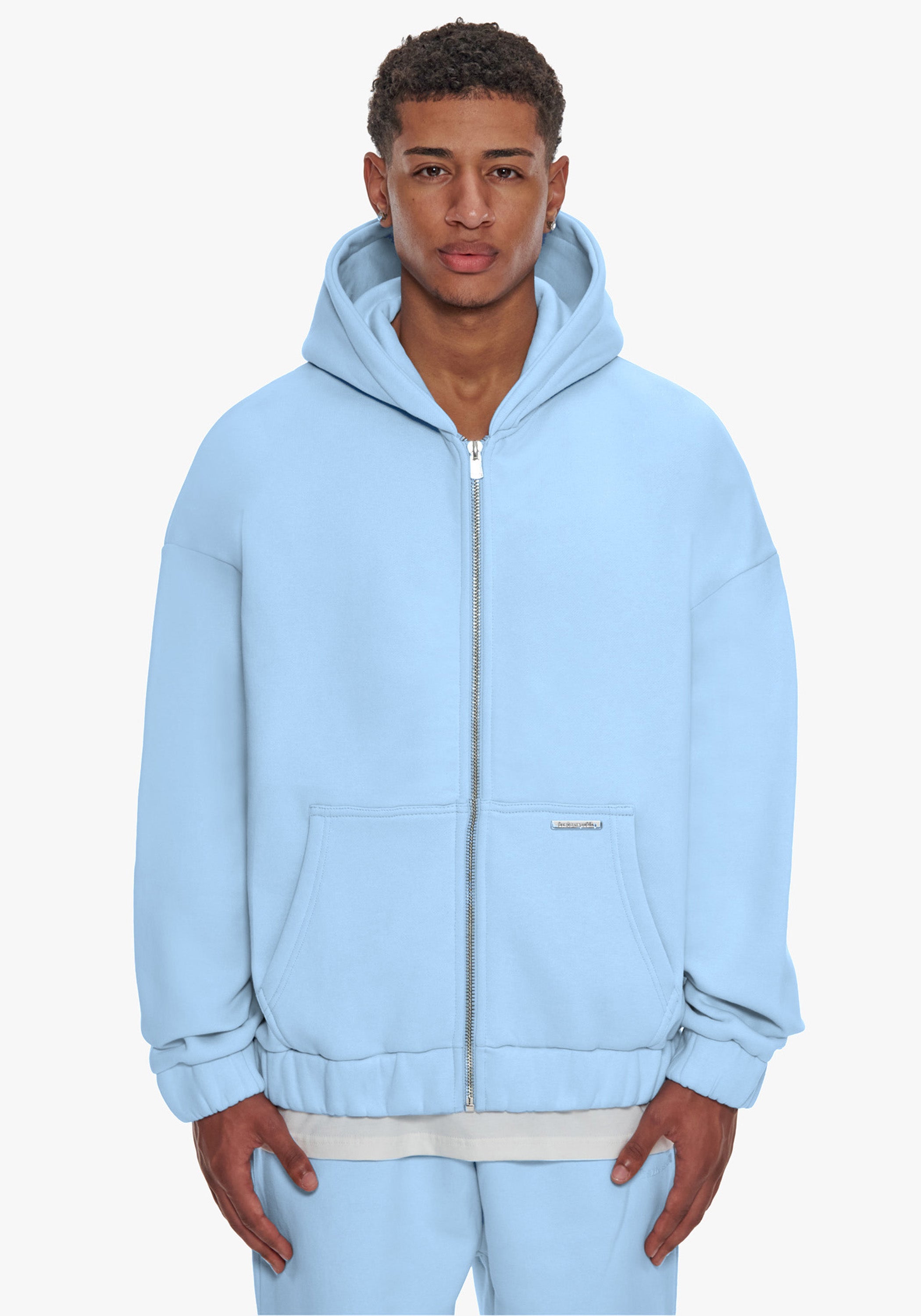 1_b2762f29-dd54-49d5-8a1f-