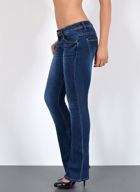 Bootcut Jeans mit niedrigem Bund