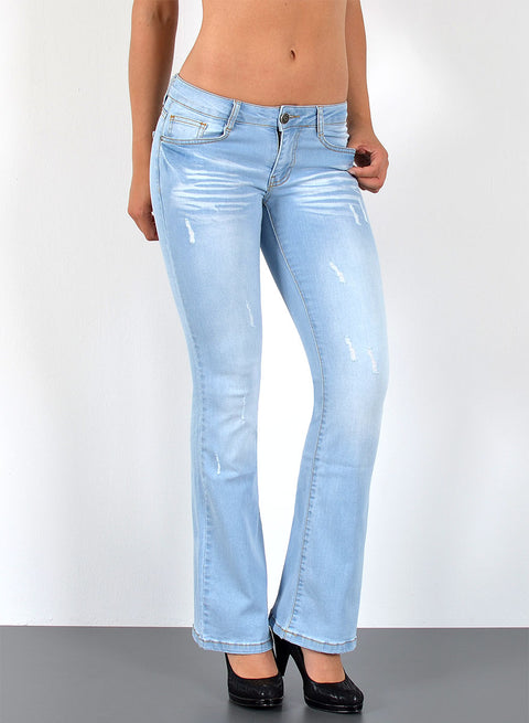 Hellblaue Flared Jeans Bootcut Hose mit Rissen